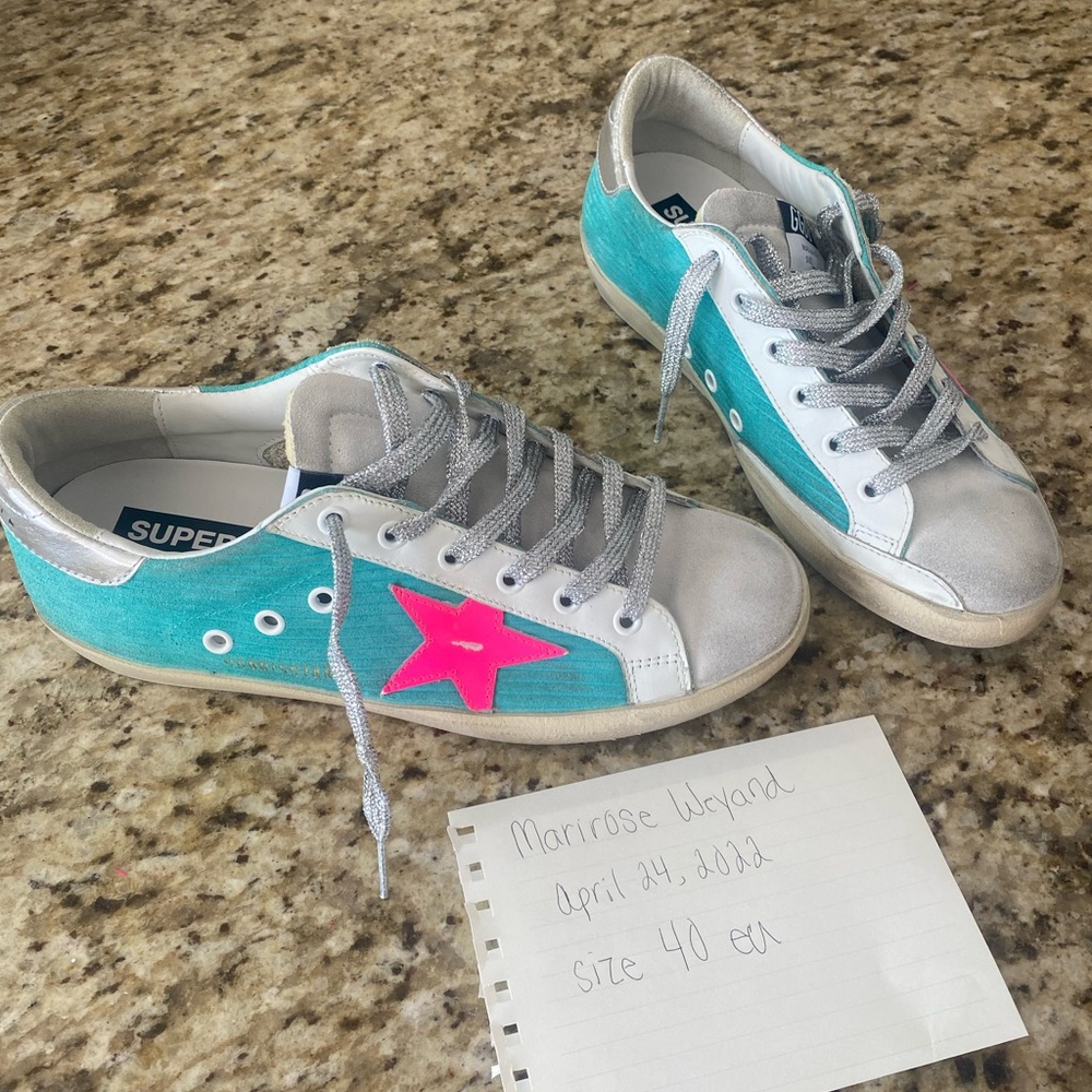 Golden Goose - Picture 1 of 3